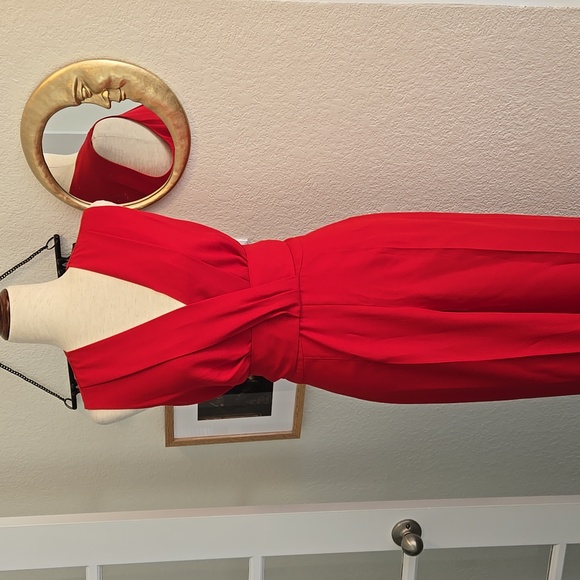CLUB MONACO Tie Back V-Neck Jumpsuit in Tomato Red, Size 8 (NWT) - Picture 8 of 13